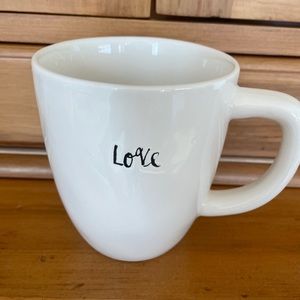 RAE DUNN LOVE MUG